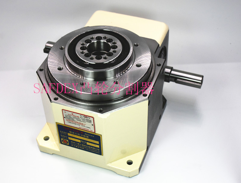 1528943419.jpg 897321.jpg